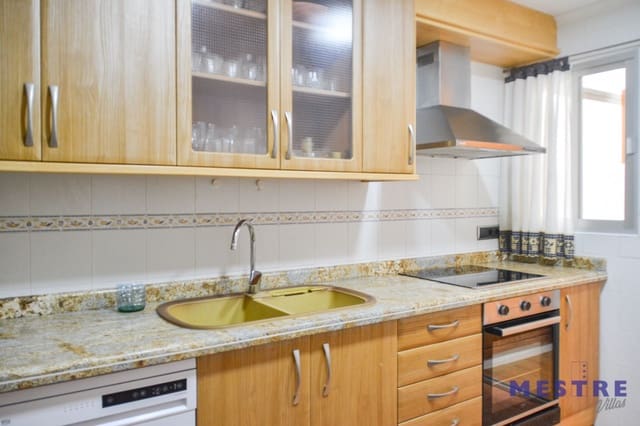 Apartamento de 3 habitaciones en Benissa en alquiler - 1.000 € (Ref: 9758210)