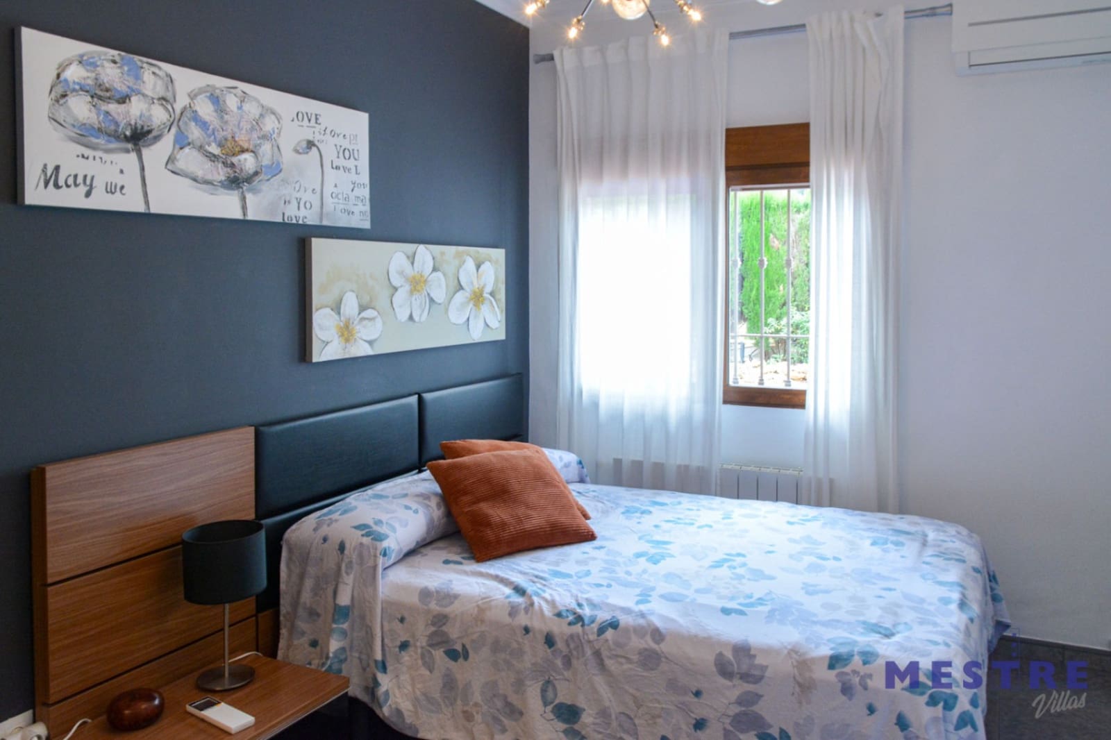3 bedroom Villa for rent in Jalon / Xalo with pool garage - € 1,800 (Ref: 9834608)