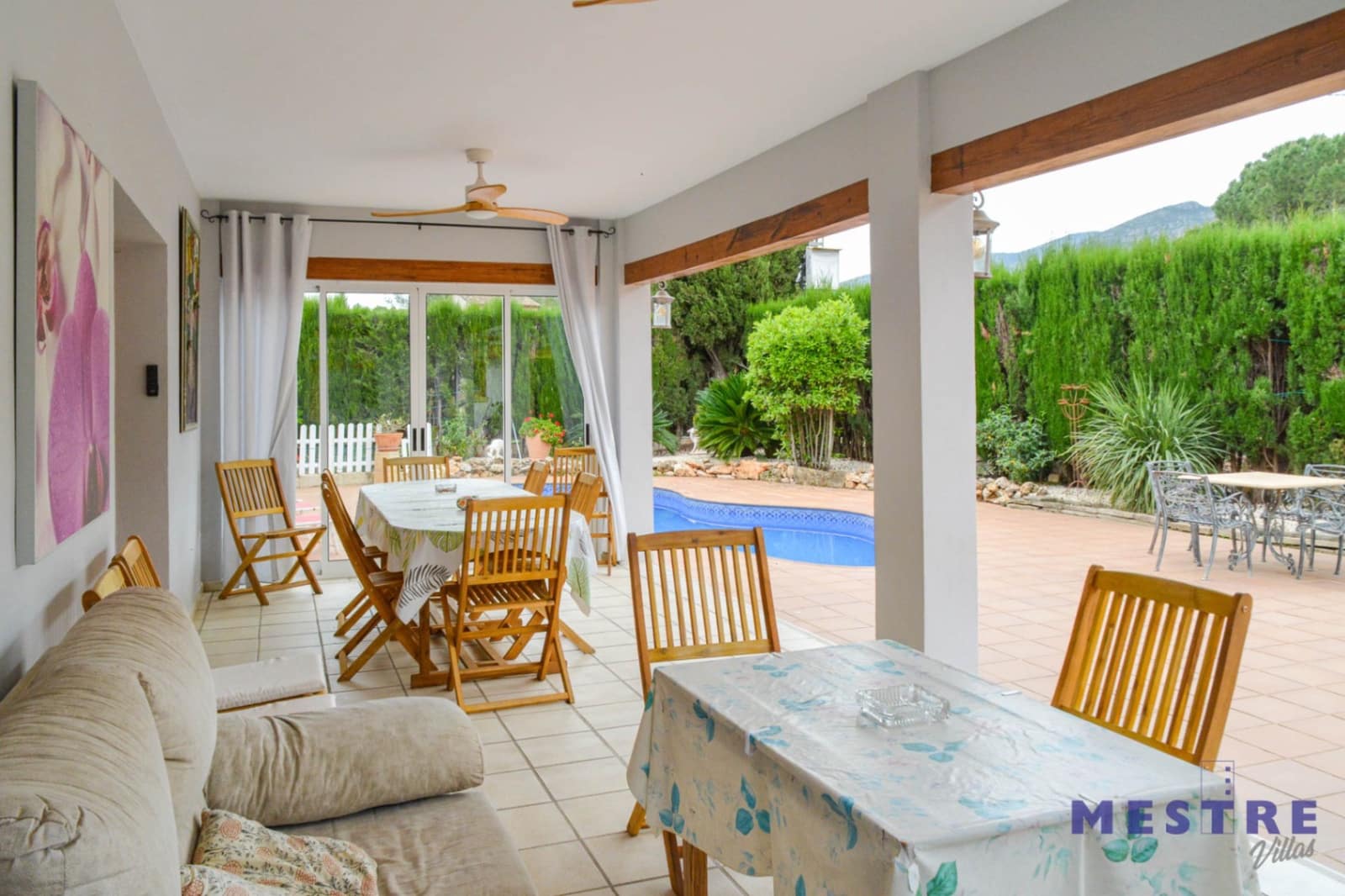 3 bedroom Villa for rent in Jalon / Xalo with pool garage - € 1,800 (Ref: 9834608)