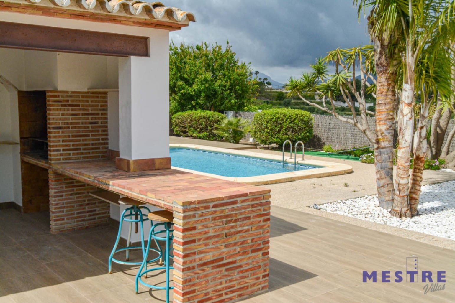 Villa/Maison de 5 chambres à louer à Teulada avec piscine - 2 200 € (Ref: 9841778)