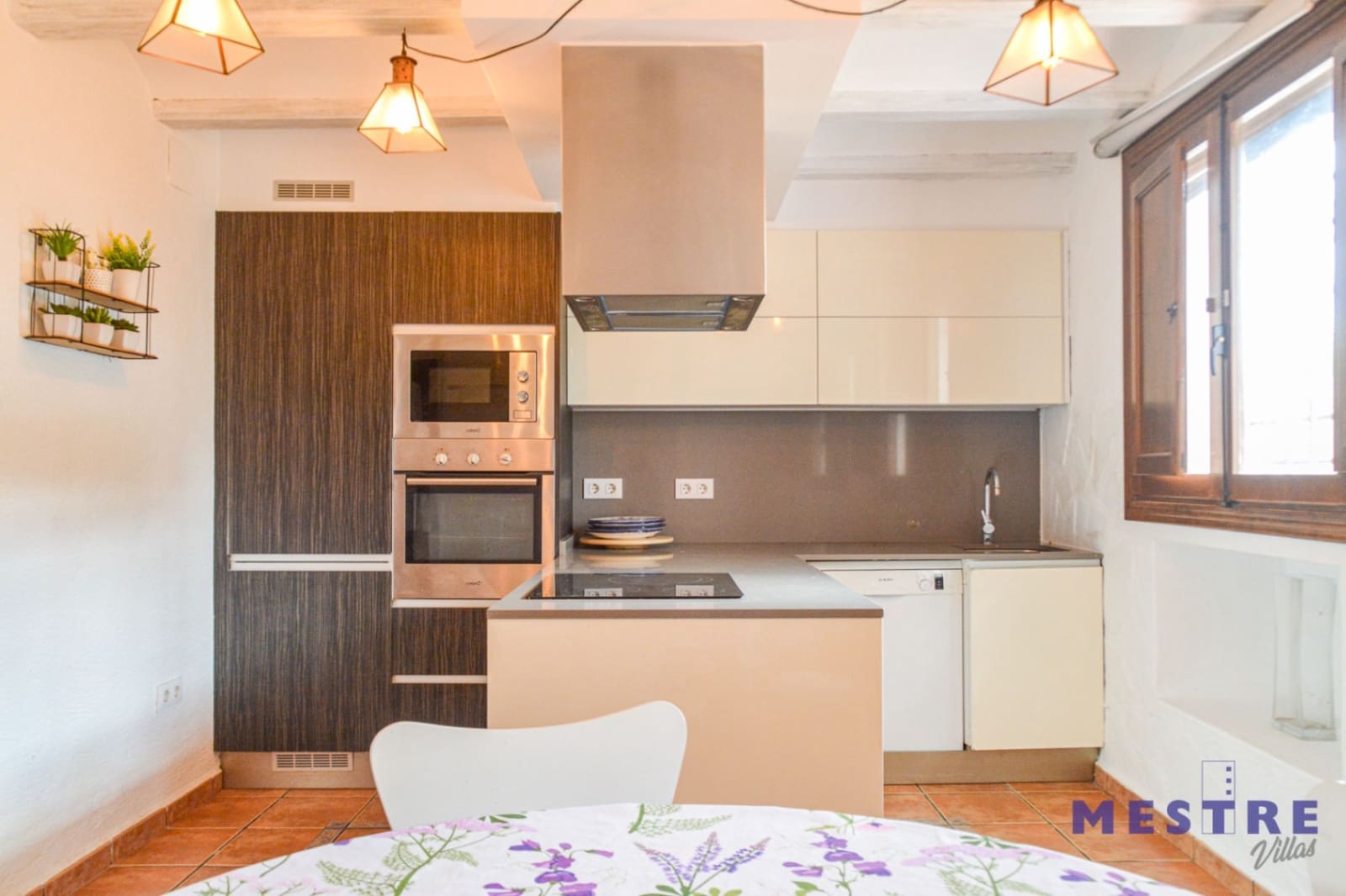 Villa/Maison de 5 chambres à louer à Teulada avec piscine - 2 200 € (Ref: 9841778)