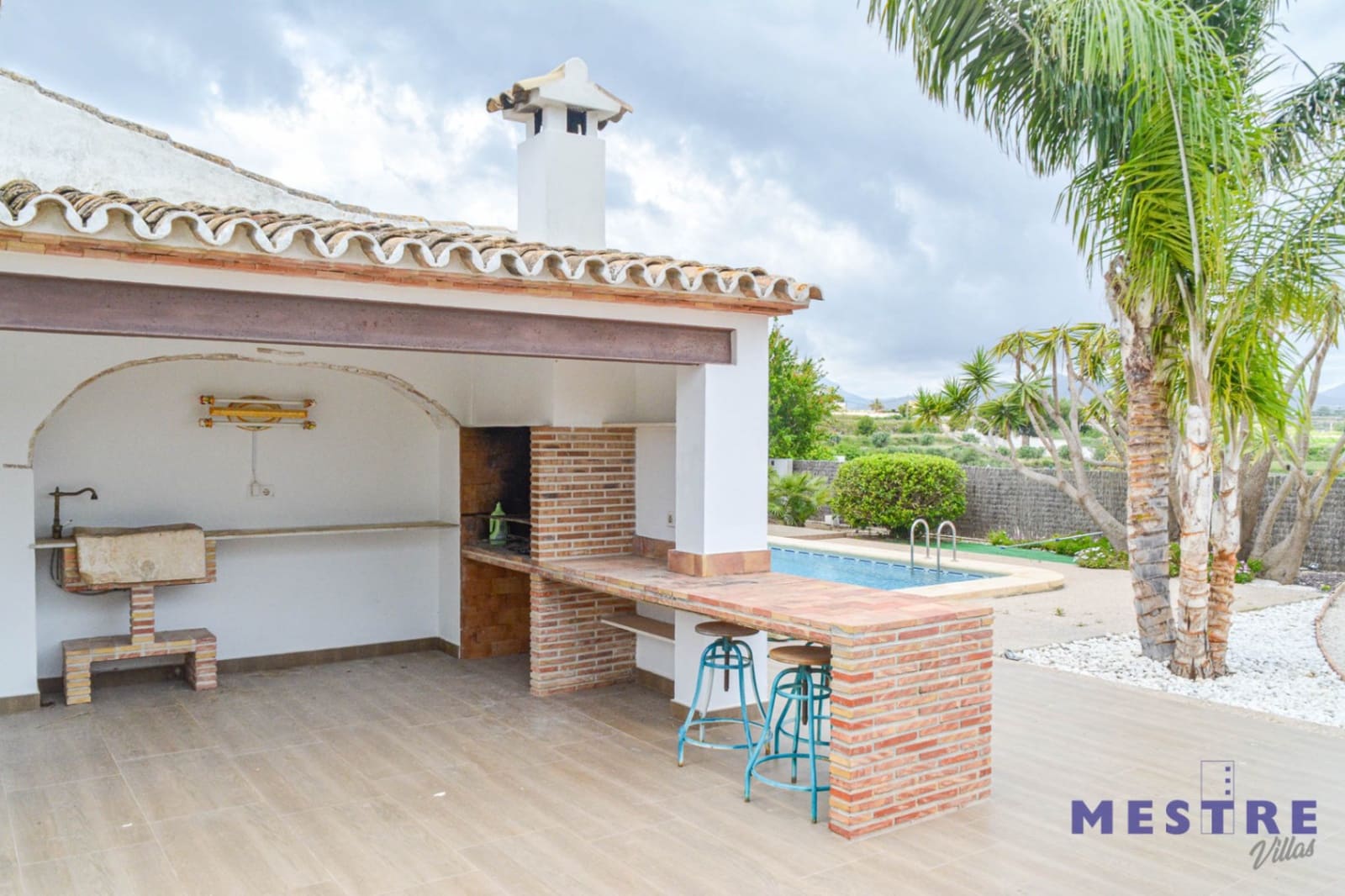 Villa/Maison de 5 chambres à louer à Teulada avec piscine - 2 200 € (Ref: 9841778)