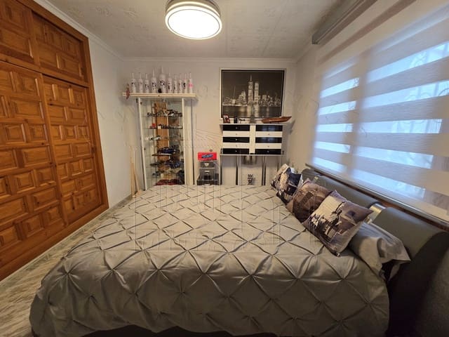 3 bedroom Villa for sale in Miami Playa / Miami Platja, Mont-roig del Camp with pool garage - € 495,000 (Ref: 8230095)