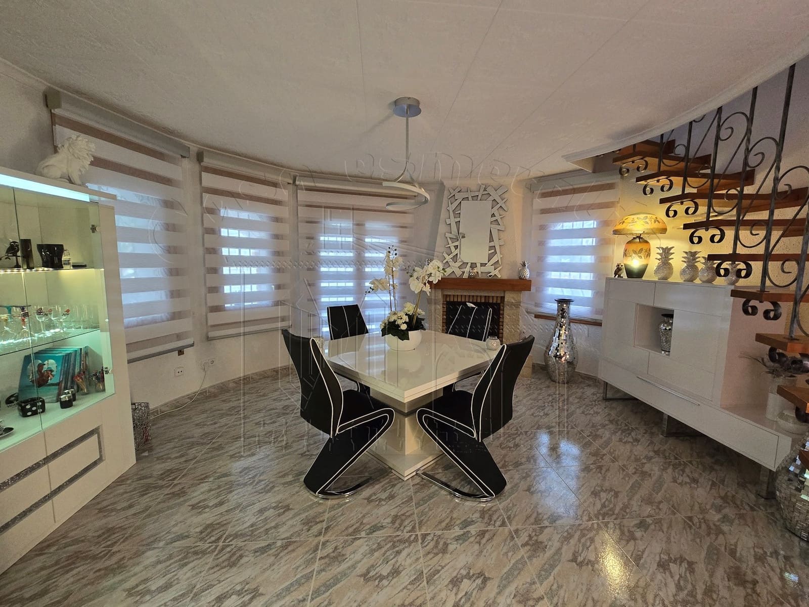 3 soveværelse Villa til salg i Miami Playa / Miami Platja med swimmingpool garage - € 495.000 (Ref: 8230095)