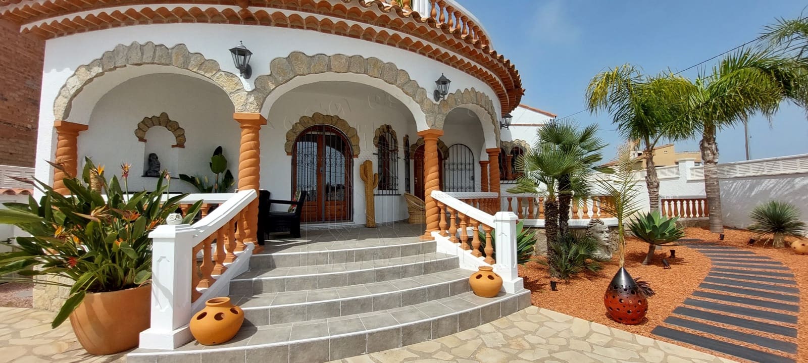 3 soverom Villa til salgs i Miami Playa / Miami Platja med svømmebasseng garasje - € 495 000 (Ref: 8230095)