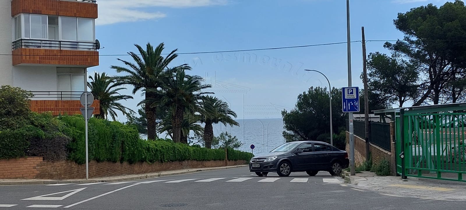 2 bedroom Beach Apartment for sale in Miami Playa / Miami Platja with garage - € 165,000 (Ref: 8917410)