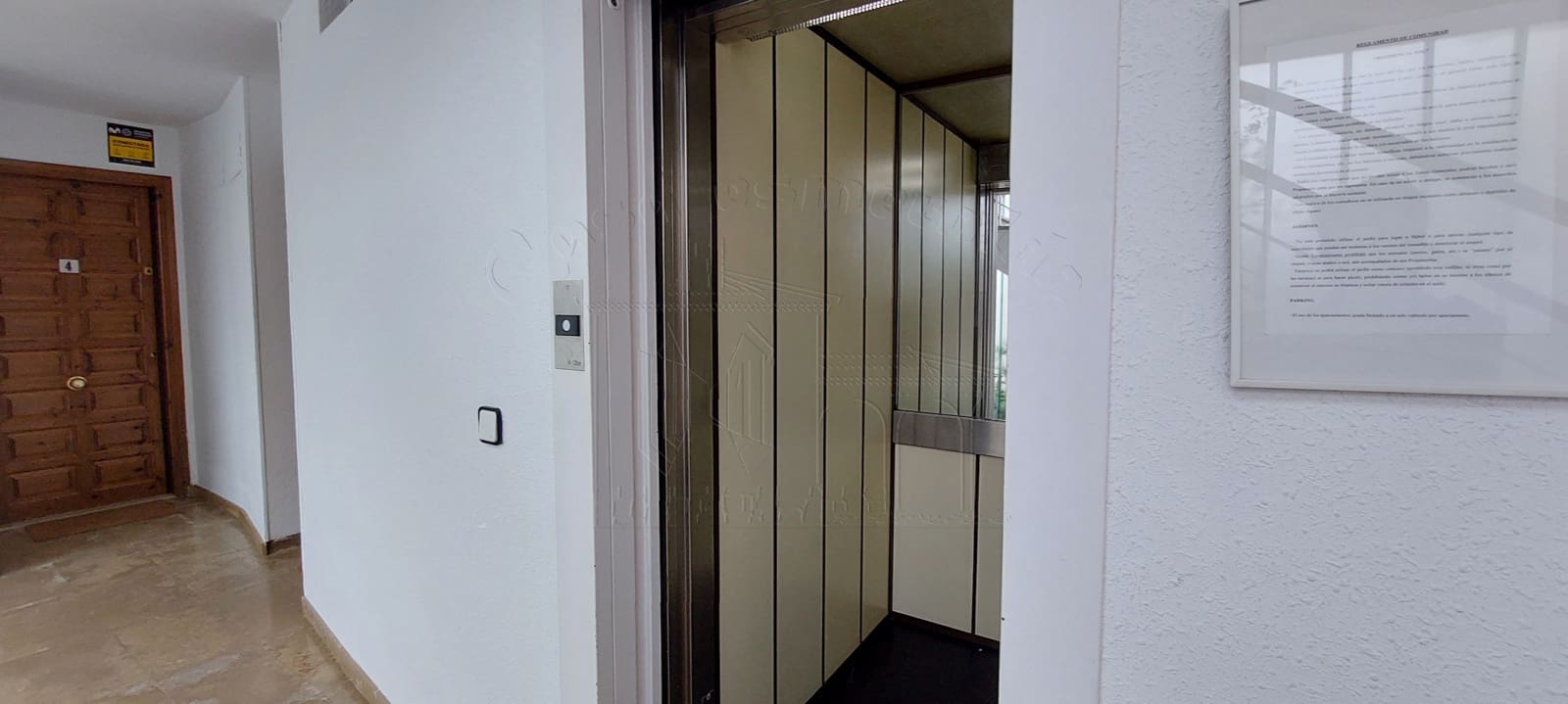 2 bedroom Beach Apartment for sale in Miami Playa / Miami Platja with garage - € 165,000 (Ref: 8917410)