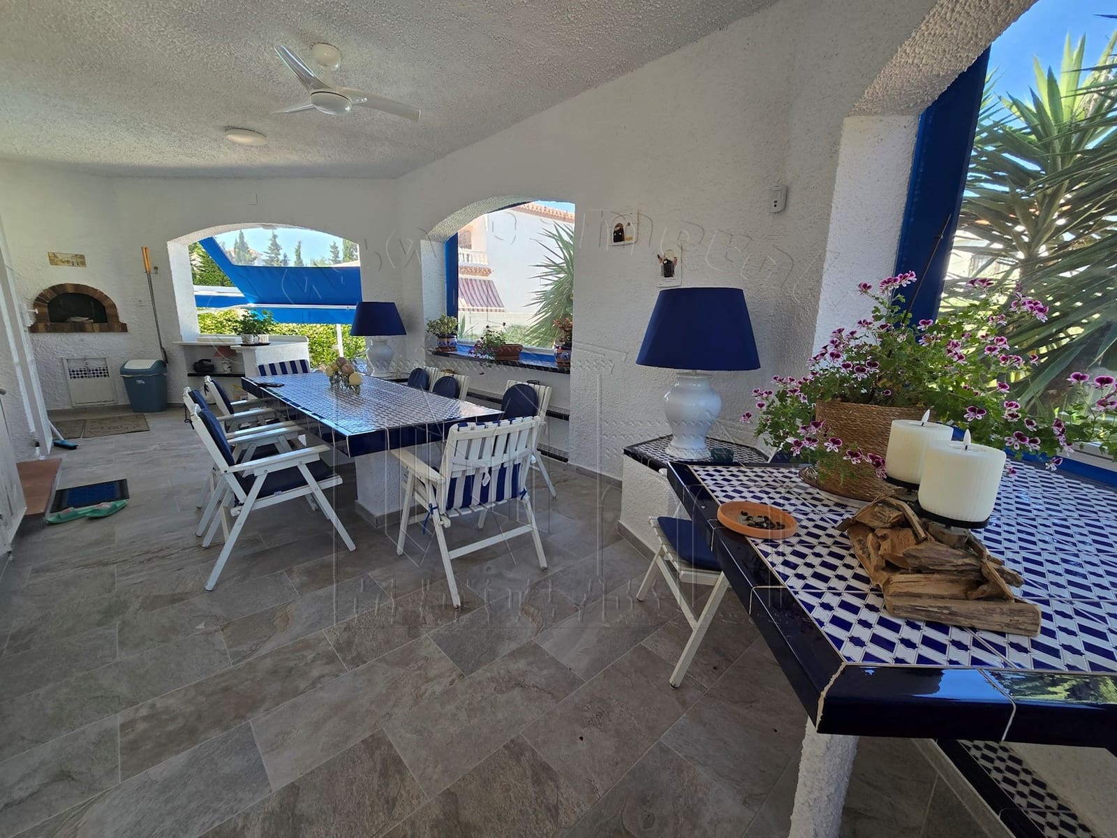 5 chambre Villa/Maison à vendre à Miami Playa / Miami Platja avec piscine garage - 525 000 € (Ref: 9030538)