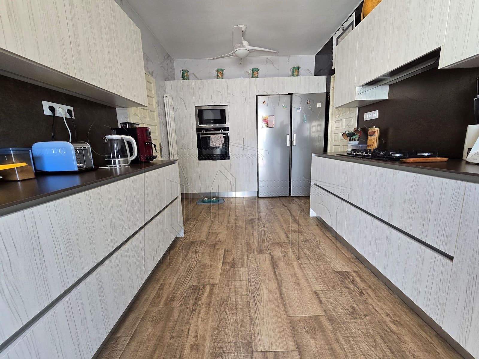 5 chambre Villa/Maison à vendre à Miami Playa / Miami Platja avec piscine garage - 525 000 € (Ref: 9030538)