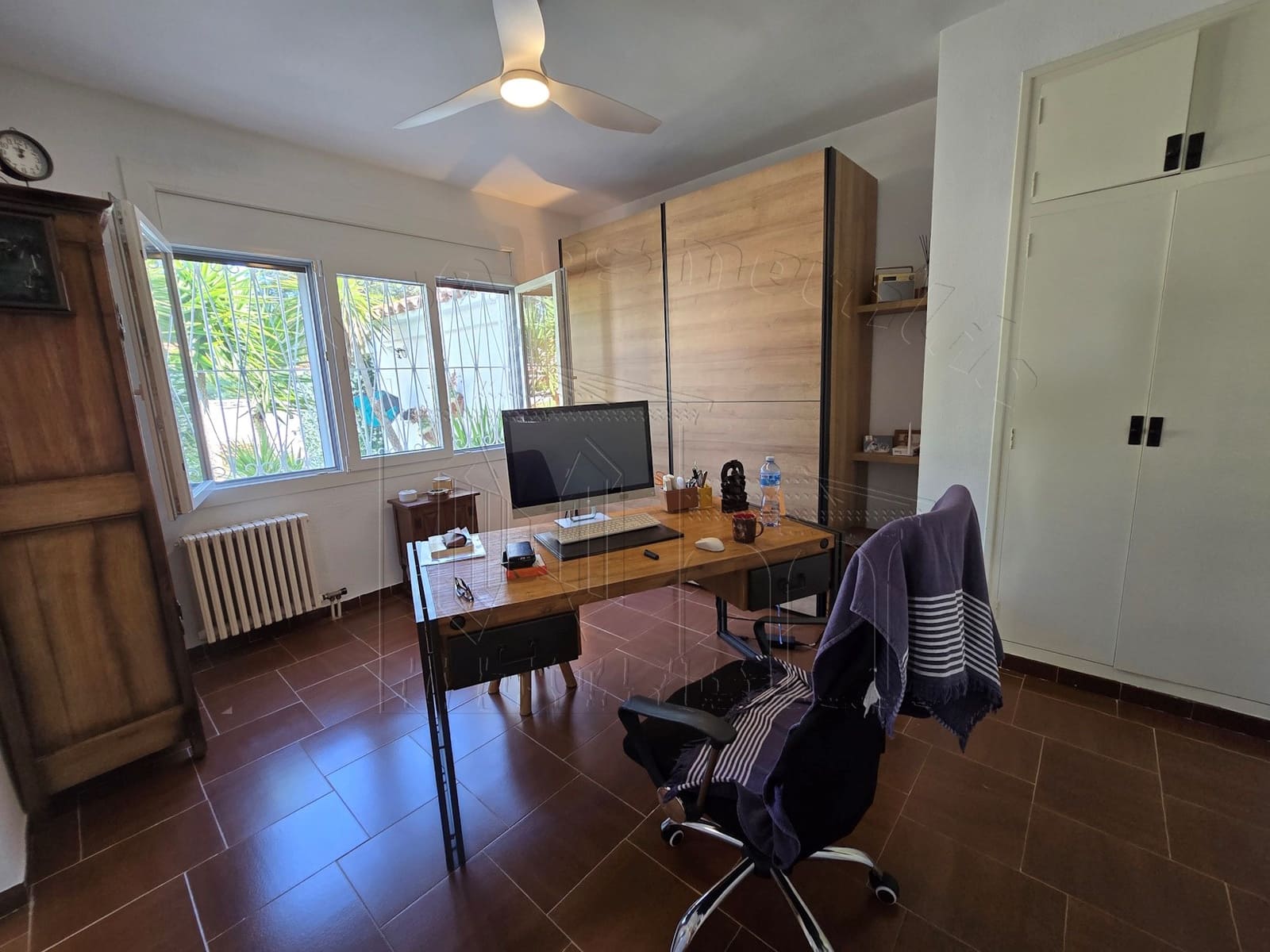 5 chambre Villa/Maison à vendre à Miami Playa / Miami Platja avec piscine garage - 525 000 € (Ref: 9030538)