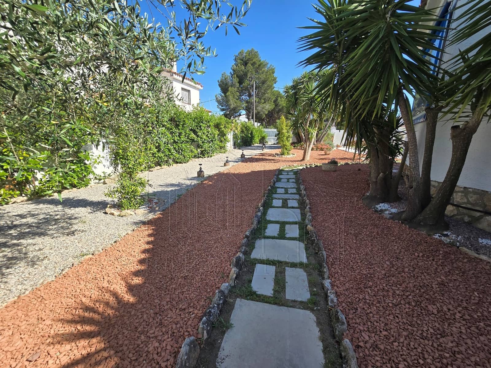 5 chambre Villa/Maison à vendre à Miami Playa / Miami Platja avec piscine garage - 525 000 € (Ref: 9030538)