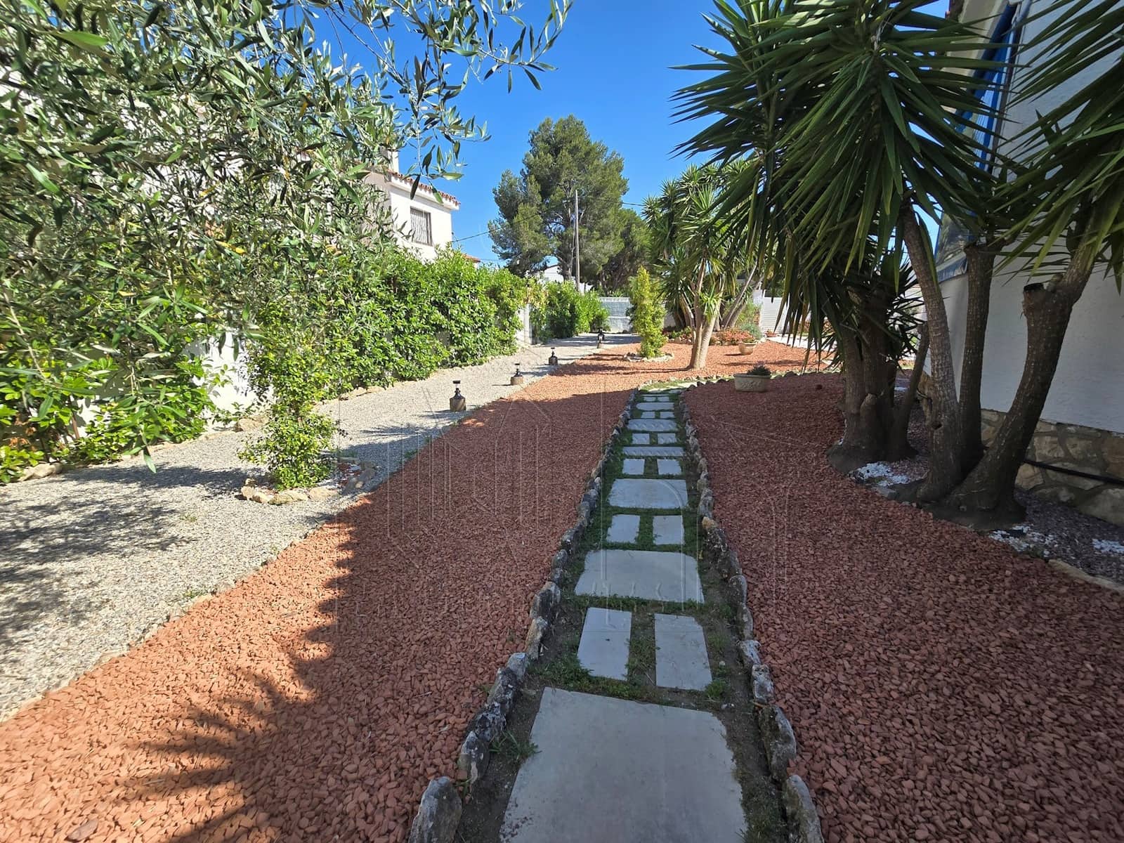 5 chambre Villa/Maison à vendre à Miami Playa / Miami Platja avec piscine garage - 525 000 € (Ref: 9030538)