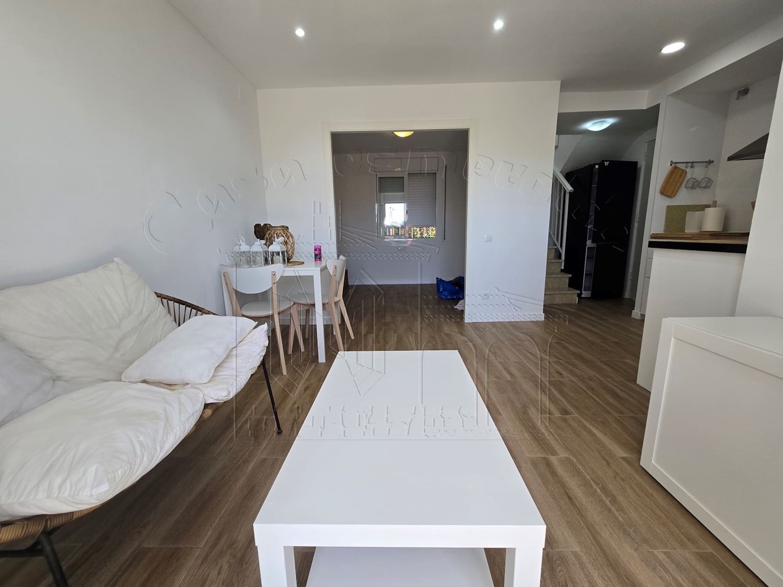 2 soveværelse Semi-Rækkehus til salg i Miami Playa / Miami Platja med swimmingpool garage - € 165.000 (Ref: 9046482)