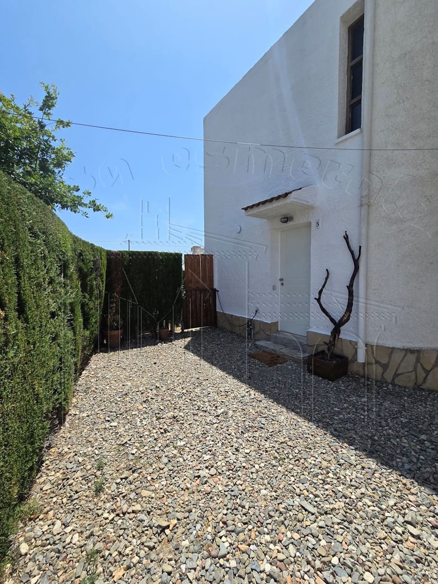 2 soveværelse Semi-Rækkehus til salg i Miami Playa / Miami Platja med swimmingpool garage - € 165.000 (Ref: 9046482)