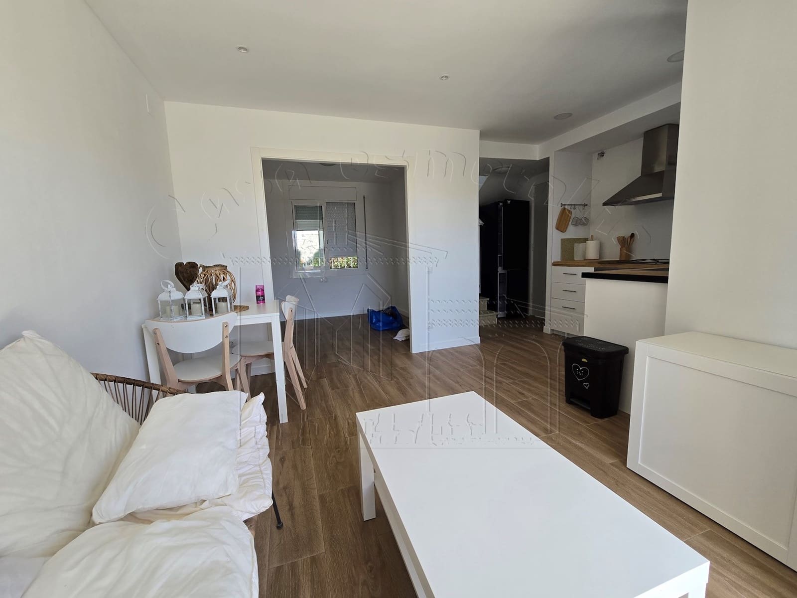 2 soveværelse Semi-Rækkehus til salg i Miami Playa / Miami Platja med swimmingpool garage - € 165.000 (Ref: 9046482)