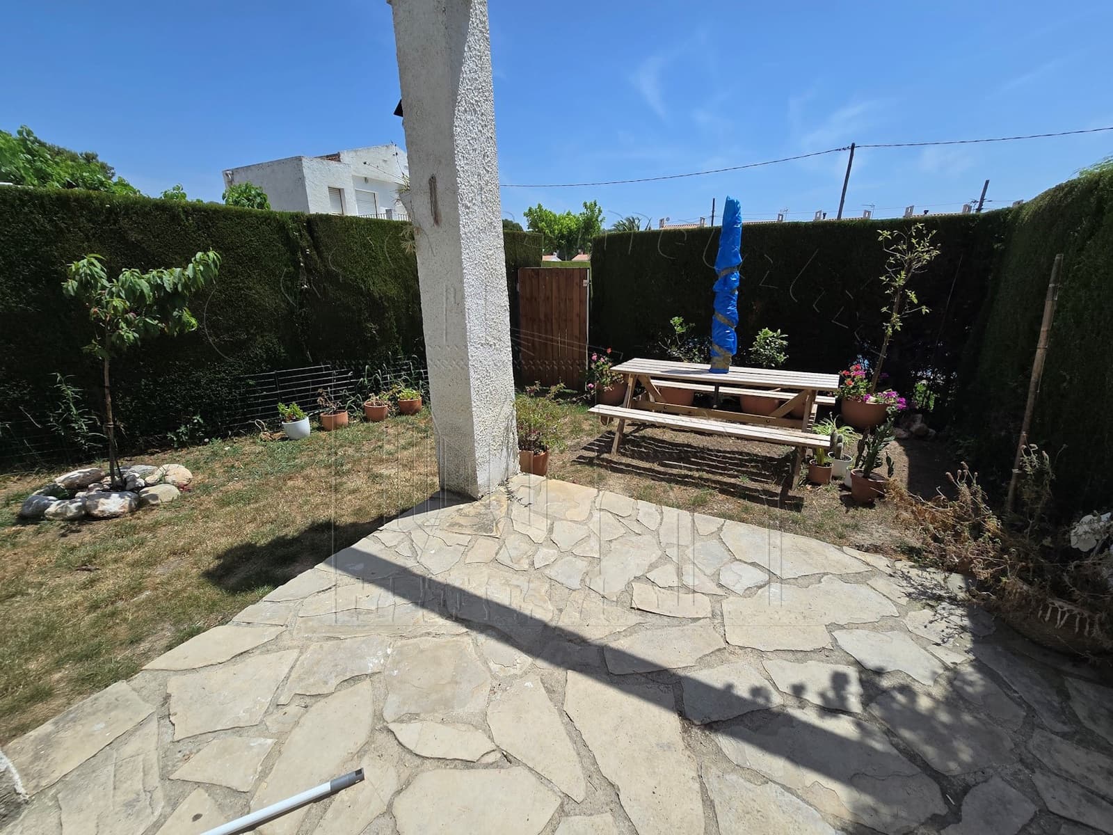 2 soveværelse Semi-Rækkehus til salg i Miami Playa / Miami Platja med swimmingpool garage - € 165.000 (Ref: 9046482)