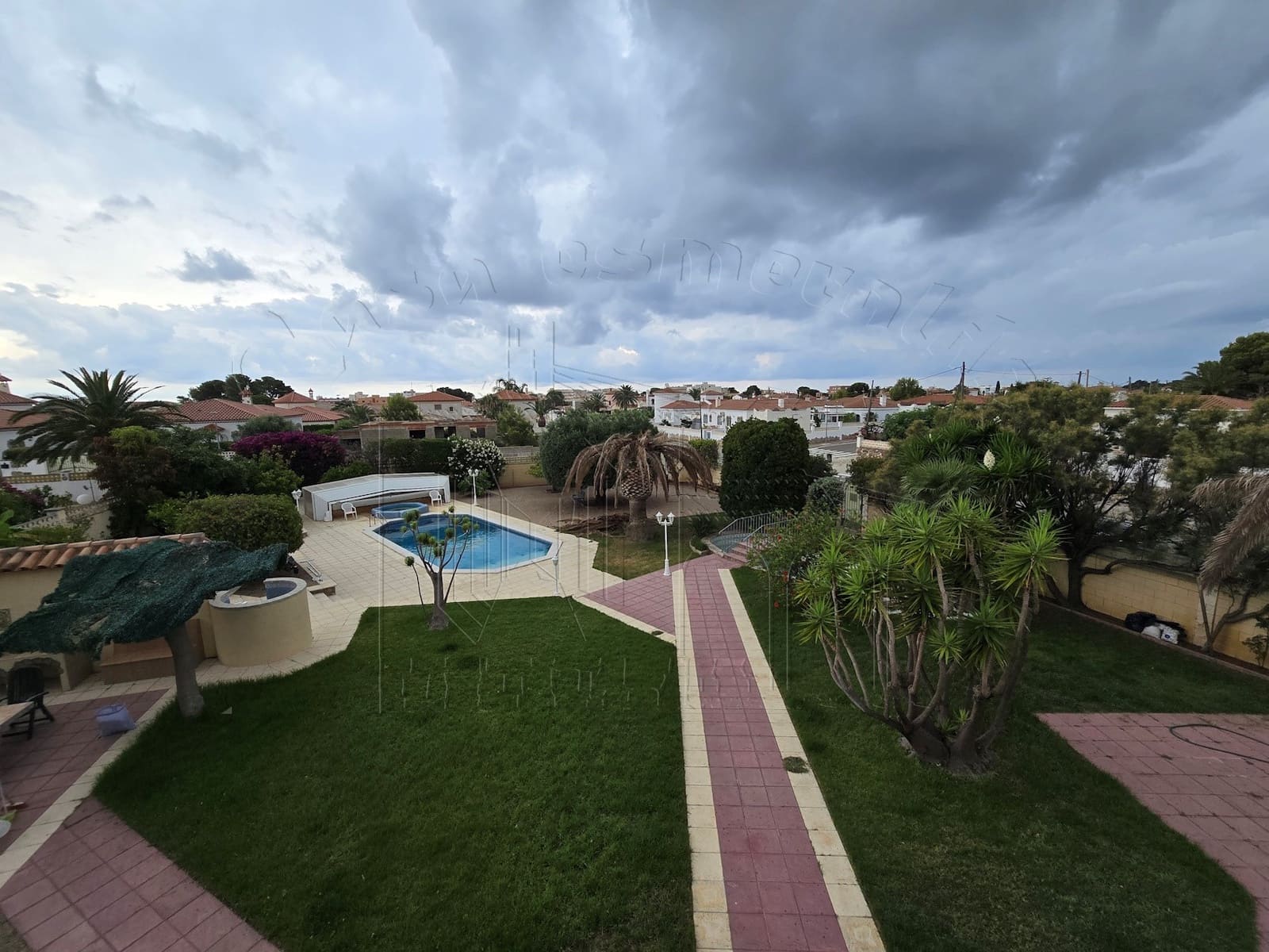 5 soverom Villa til salgs i Miami Playa / Miami Platja med svømmebasseng garasje - € 850 000 (Ref: 9144118)