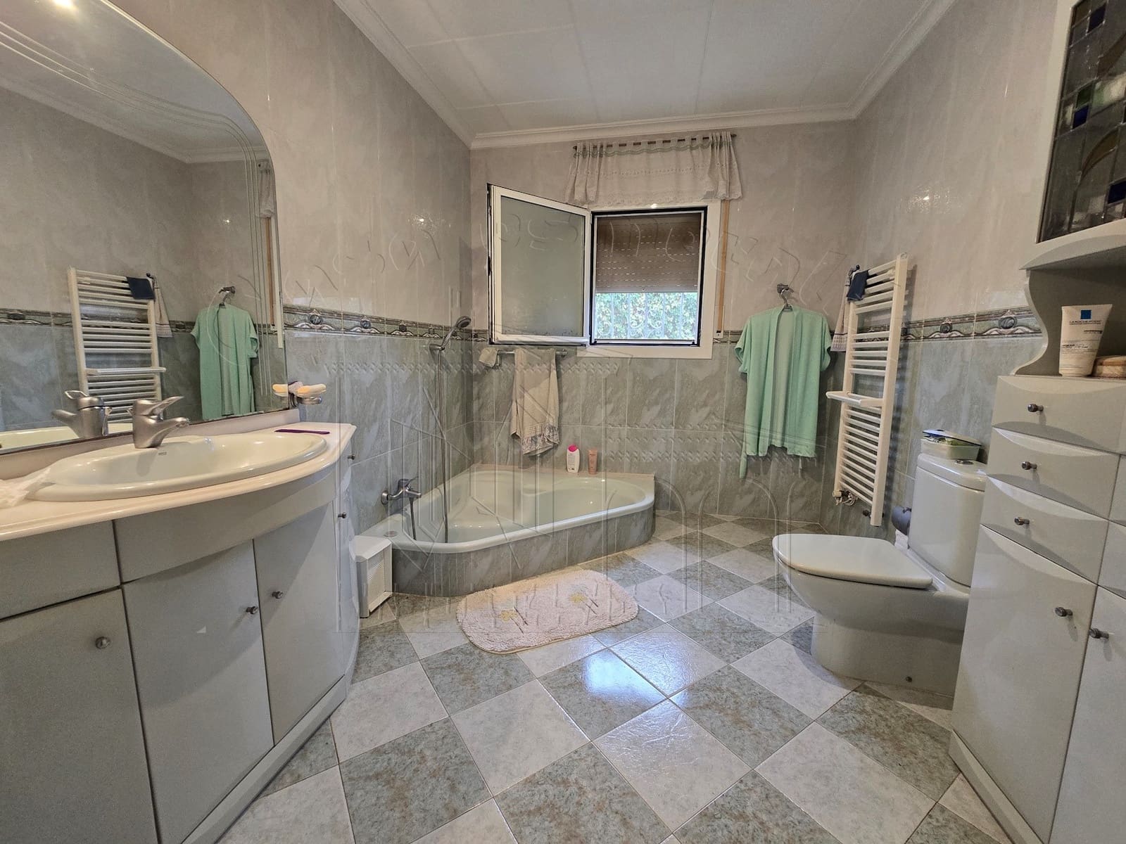 5 soverom Villa til salgs i Miami Playa / Miami Platja med svømmebasseng garasje - € 850 000 (Ref: 9144118)