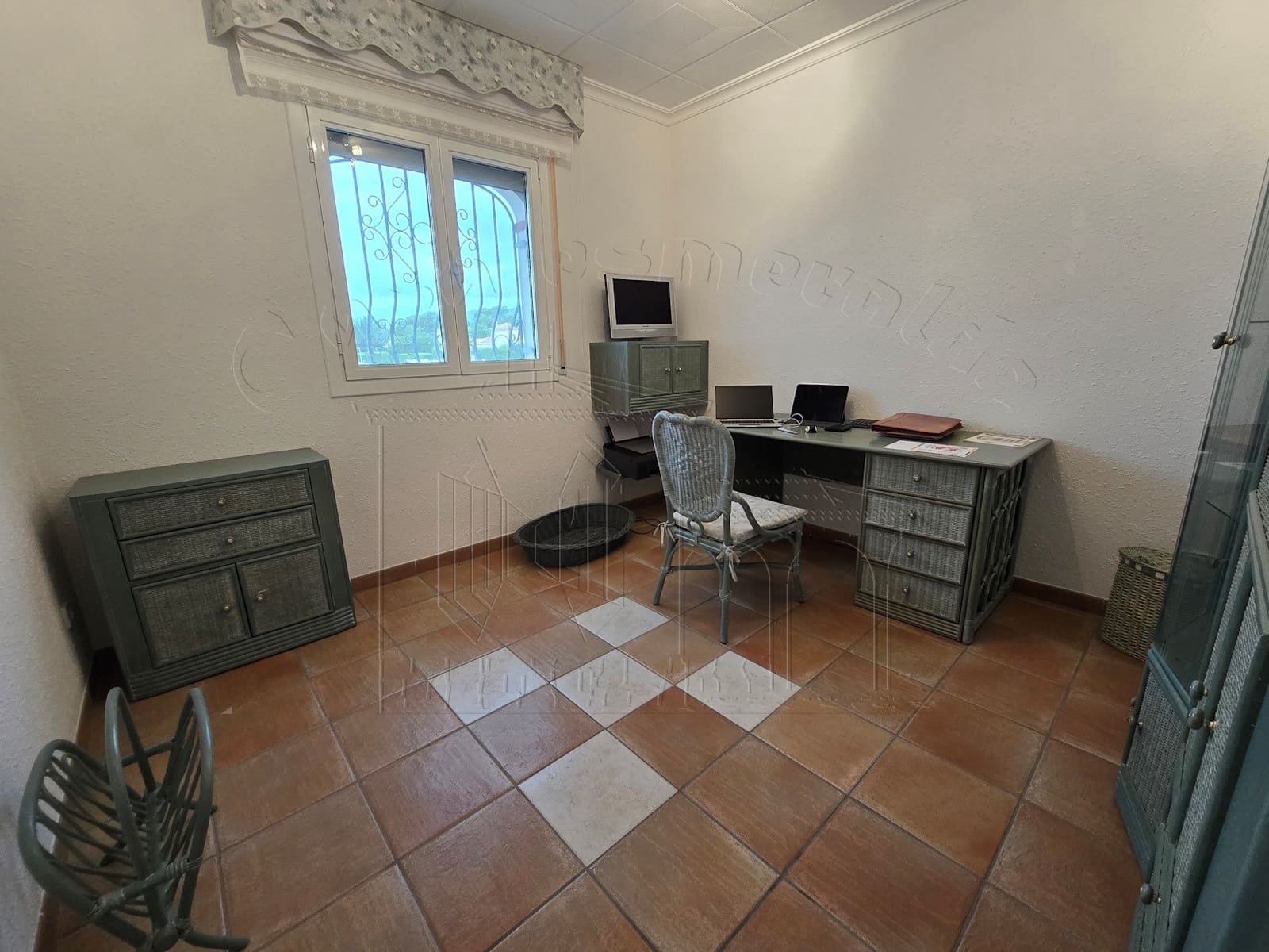 5 soverom Villa til salgs i Miami Playa / Miami Platja med svømmebasseng garasje - € 850 000 (Ref: 9144118)