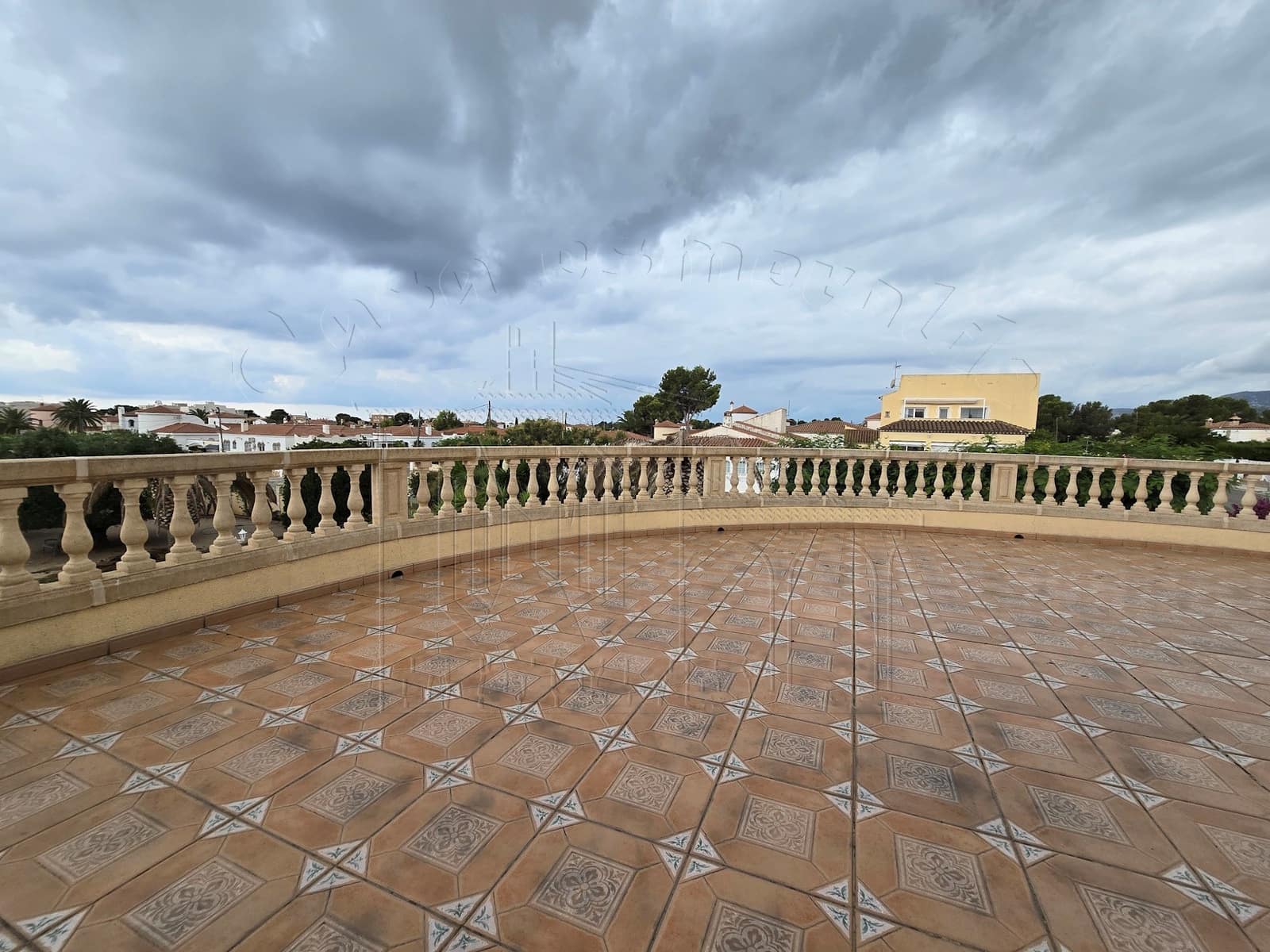 5 soverom Villa til salgs i Miami Playa / Miami Platja med svømmebasseng garasje - € 850 000 (Ref: 9144118)