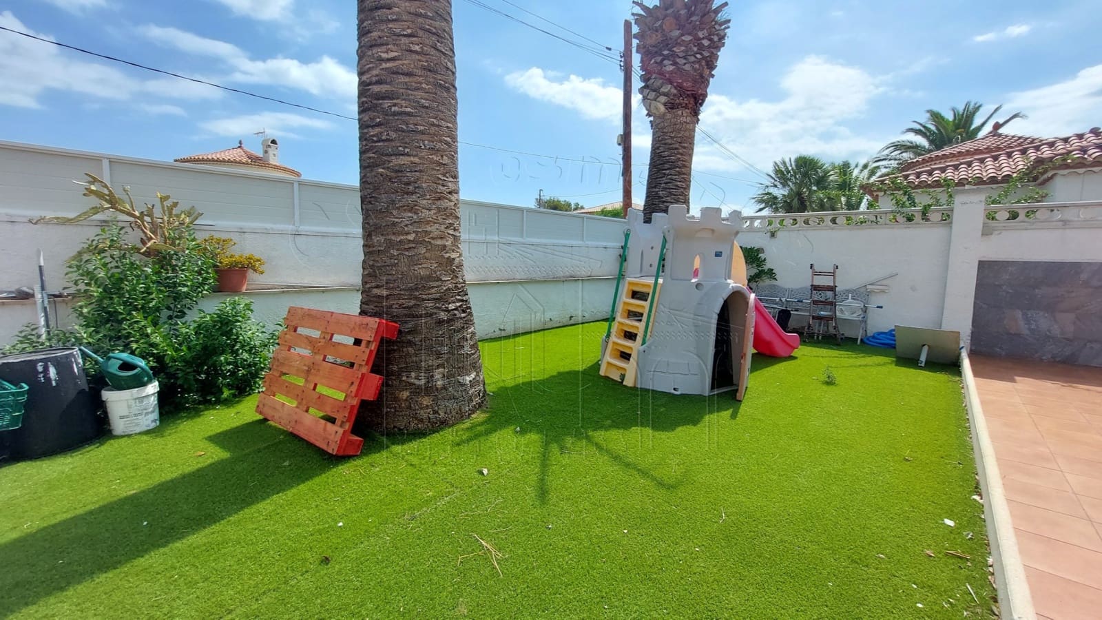 5 soverom Villa til salgs i Miami Playa / Miami Platja med svømmebasseng garasje - € 439 000 (Ref: 9144124)