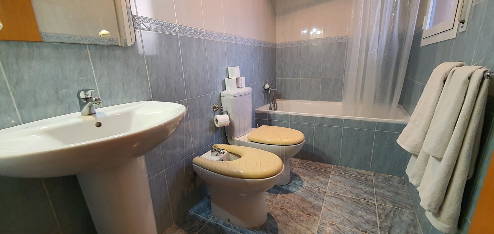 3 bedroom Semi-detached Villa for sale in Miami Playa / Miami Platja with pool - € 210,000 (Ref: 9244299)