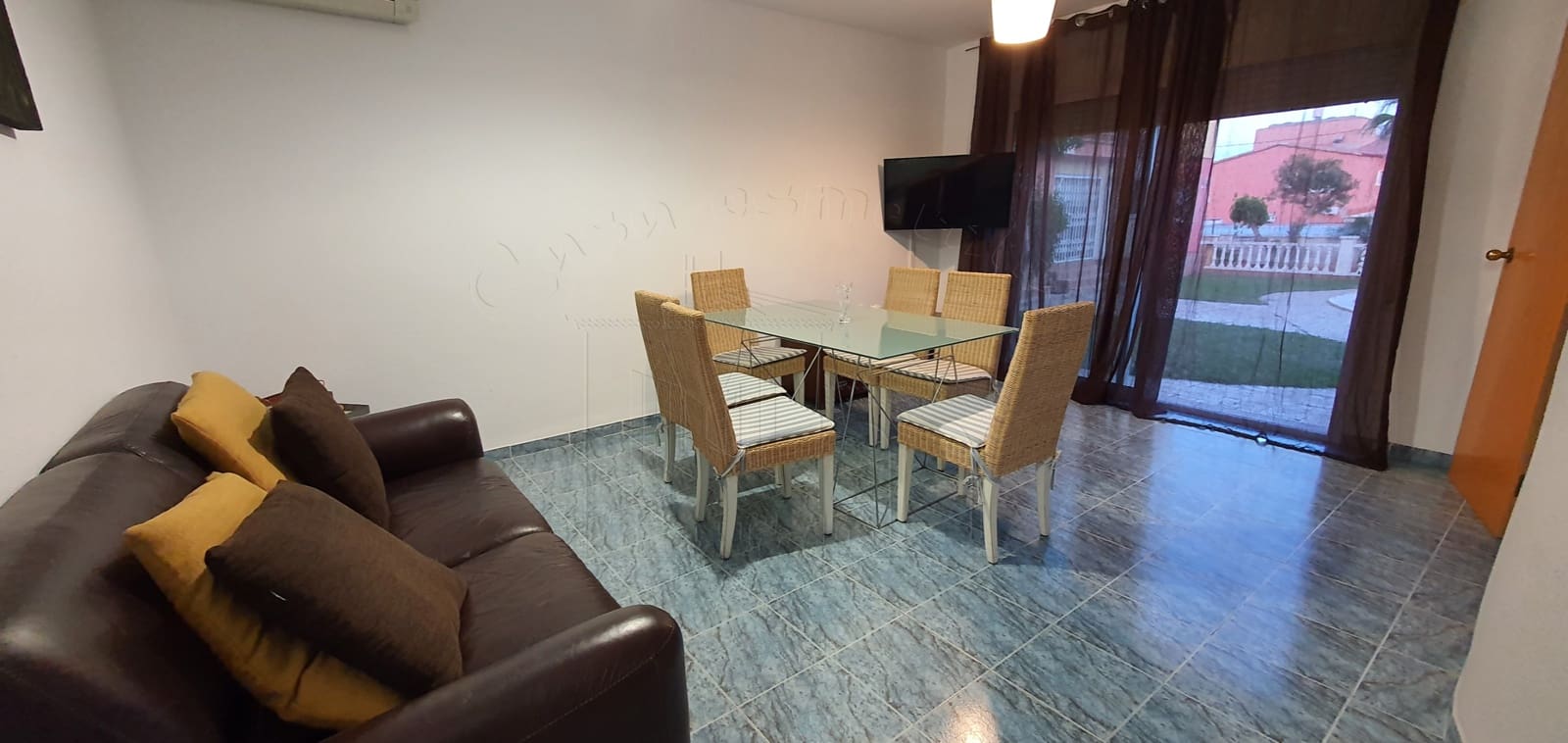 3 bedroom Semi-detached Villa for sale in Miami Playa / Miami Platja with pool - € 210,000 (Ref: 9244299)