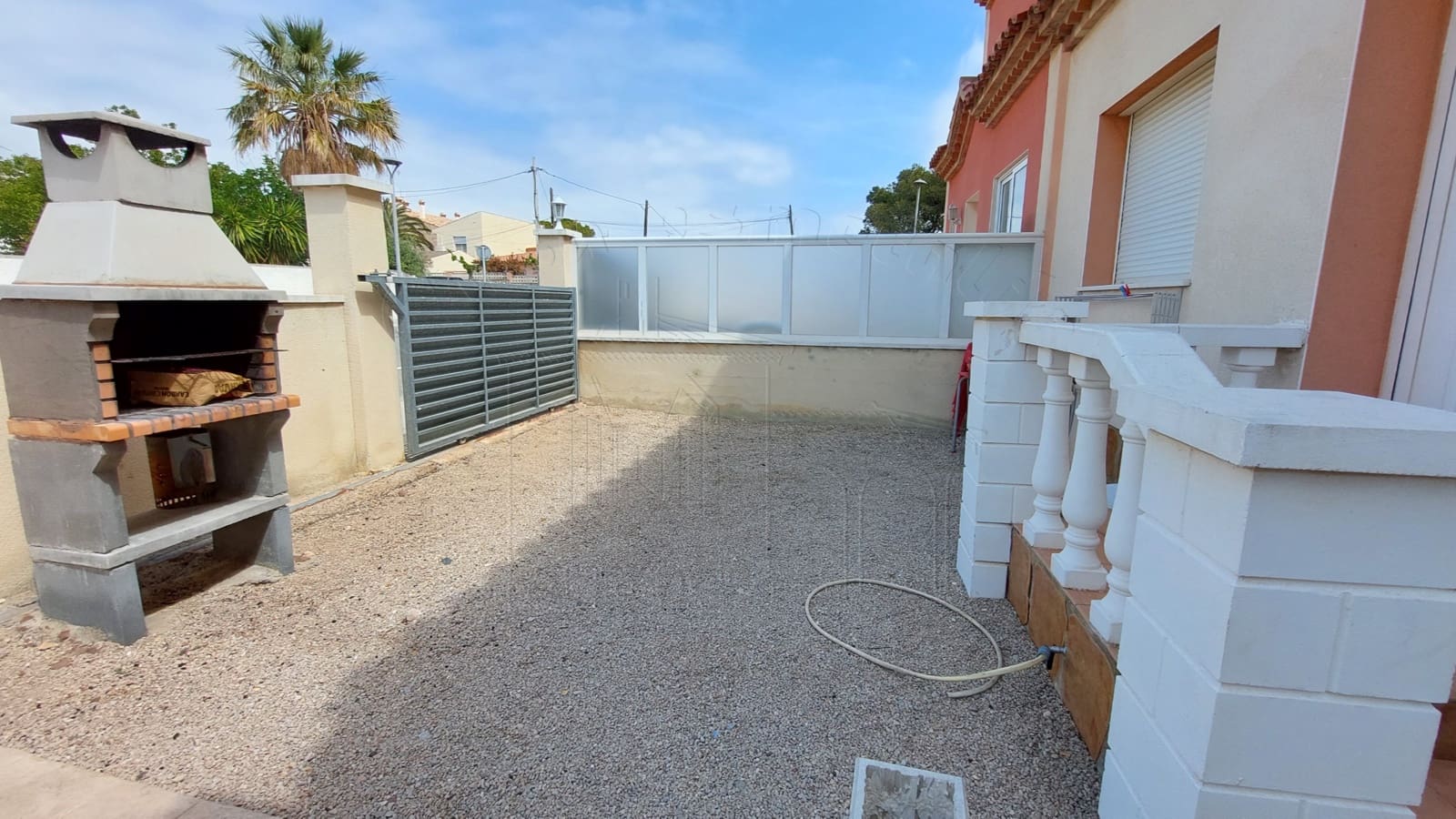3 bedroom Semi-detached Villa for sale in Miami Playa / Miami Platja with pool - € 210,000 (Ref: 9244299)