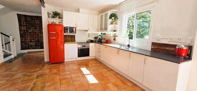 3 slaapkamer Villa te koop in Vinaròs met garage - € 439.000 (Ref: 10081125)