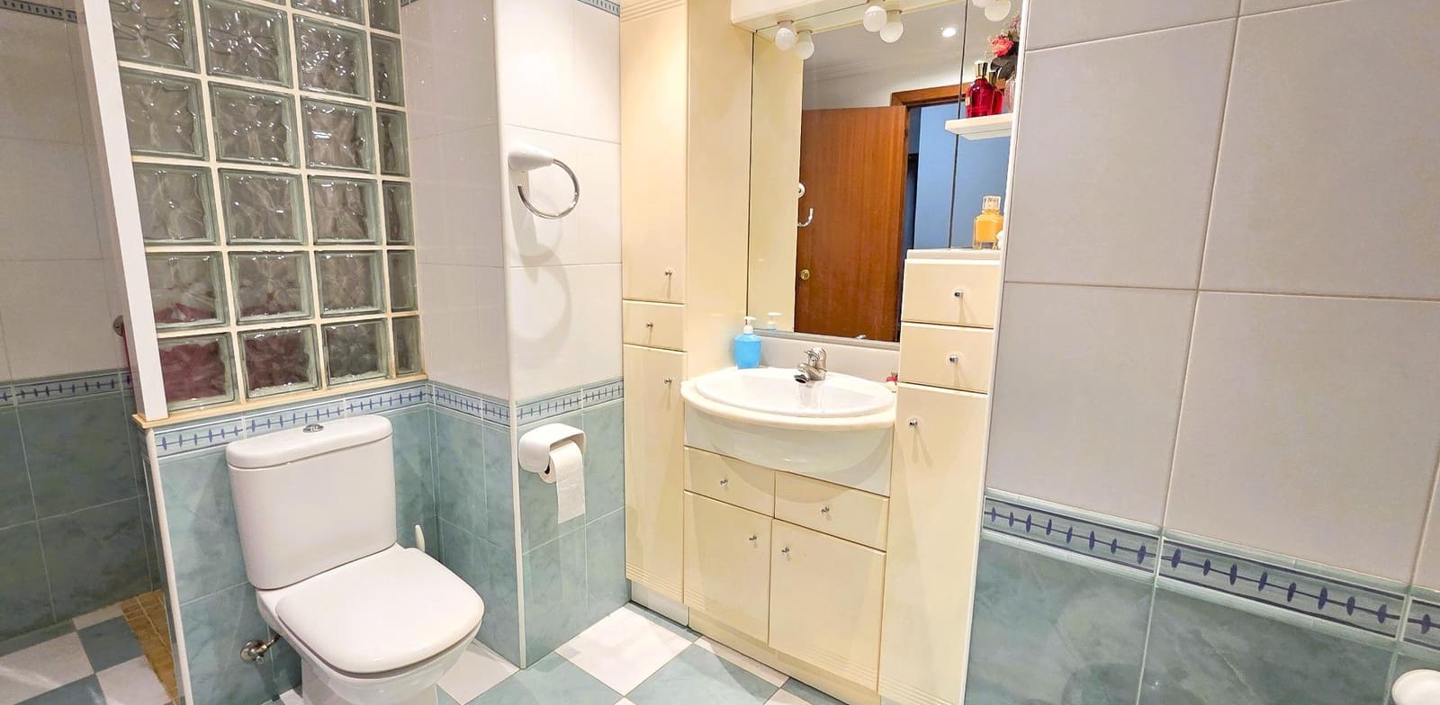 4 makuuhuone Asunto myytävänä paikassa Vinaros - 190 000 € (Ref: 10159619)
