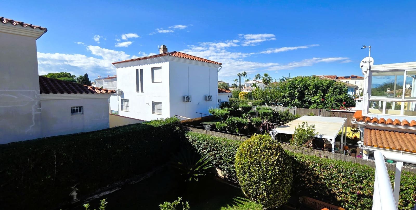 Chalet de 3 habitaciones en Vinaròs en venta con garaje - 280.000 € (Ref: 10174664)