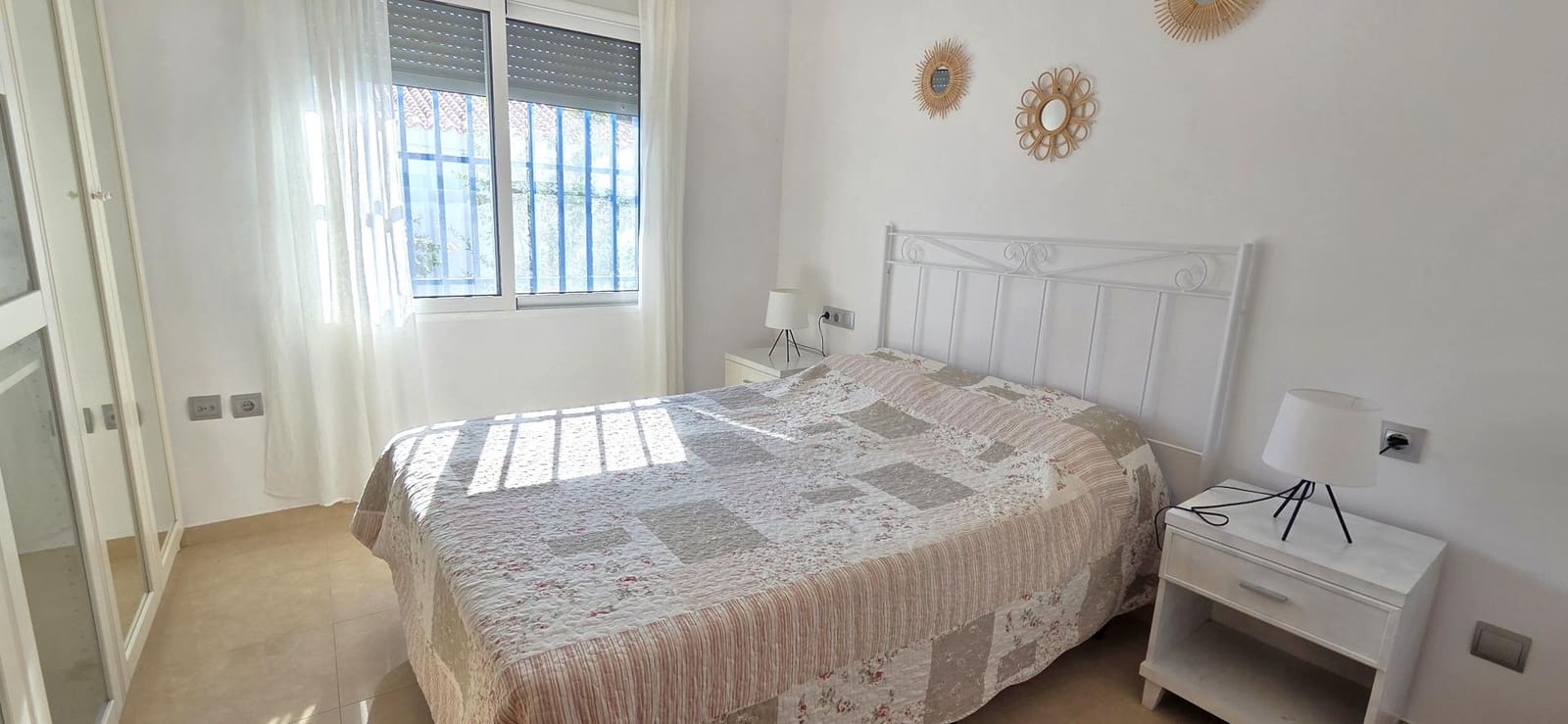 3 sypialnia Willa na sprzedaż w Vinaros z basenem garażem - 365 000 € (Ref: 10183076)