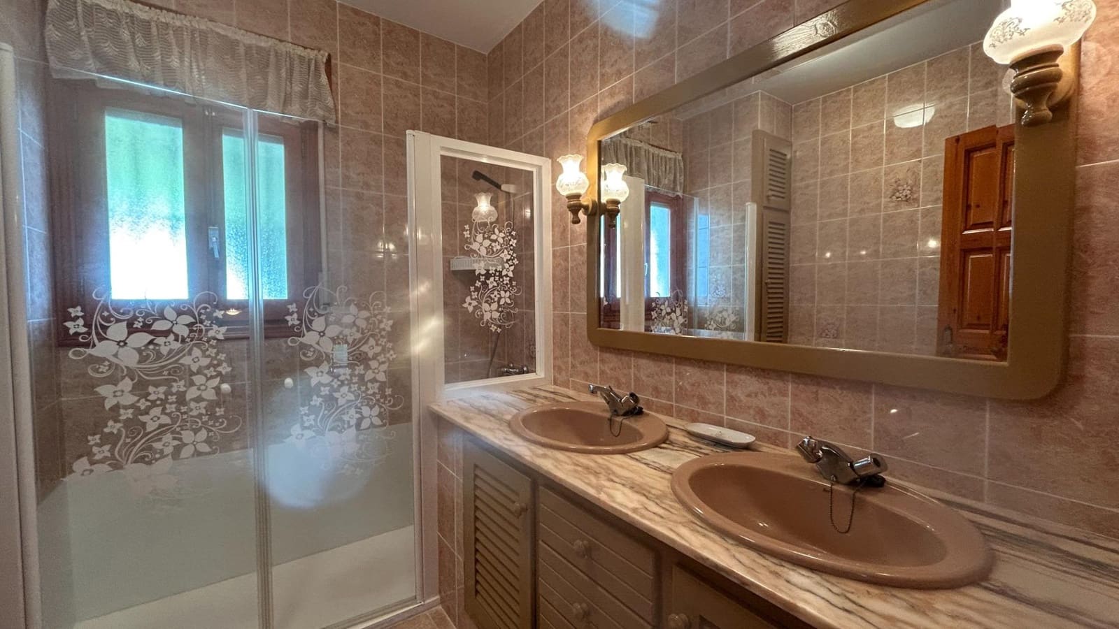 4 camera da letto Villa in vendita in Vinaros con garage - 390.000 € (Rif: 8088999)