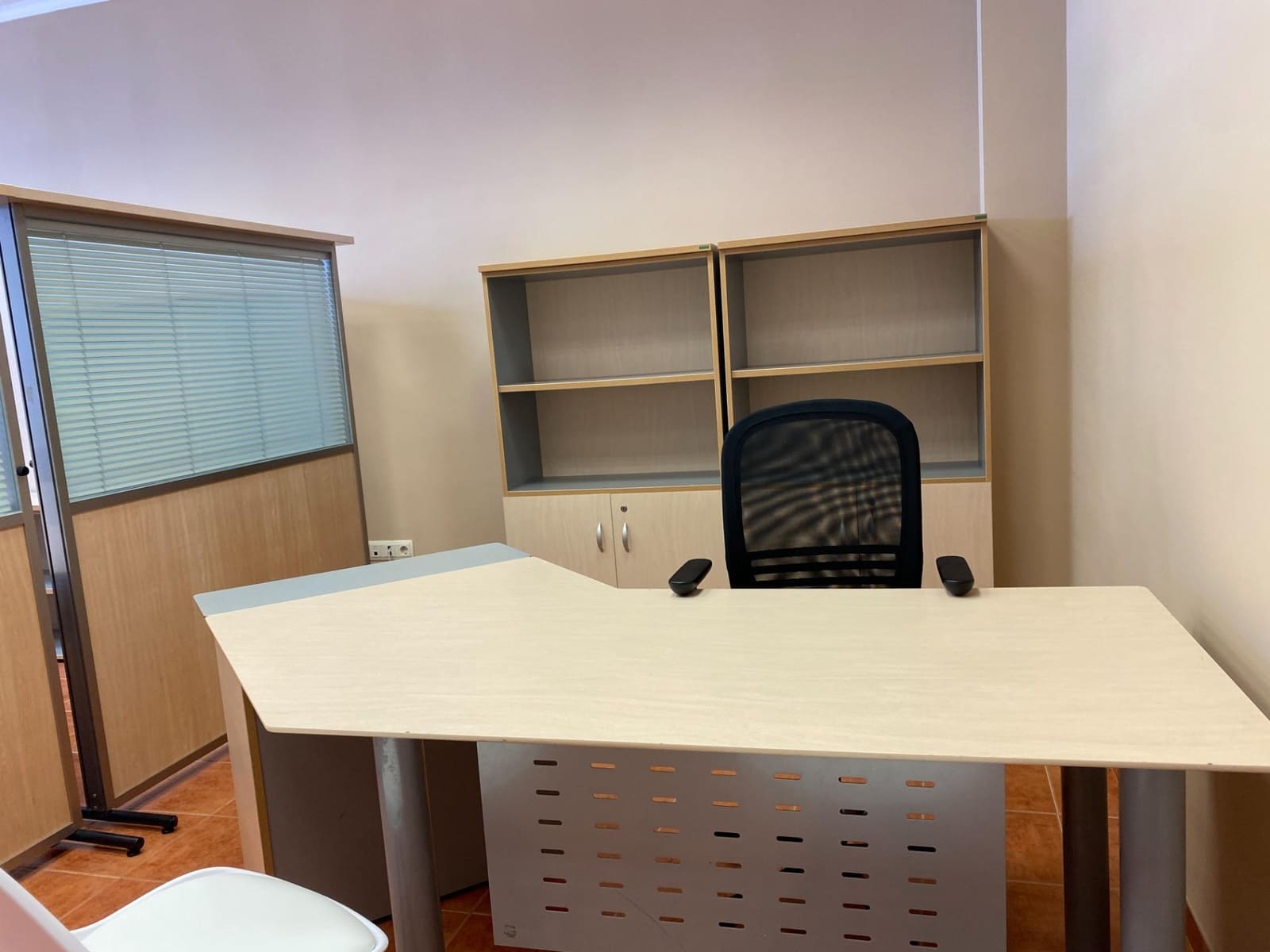 Bureau à louer à Vinaros - 800 € (Ref: 8450090)