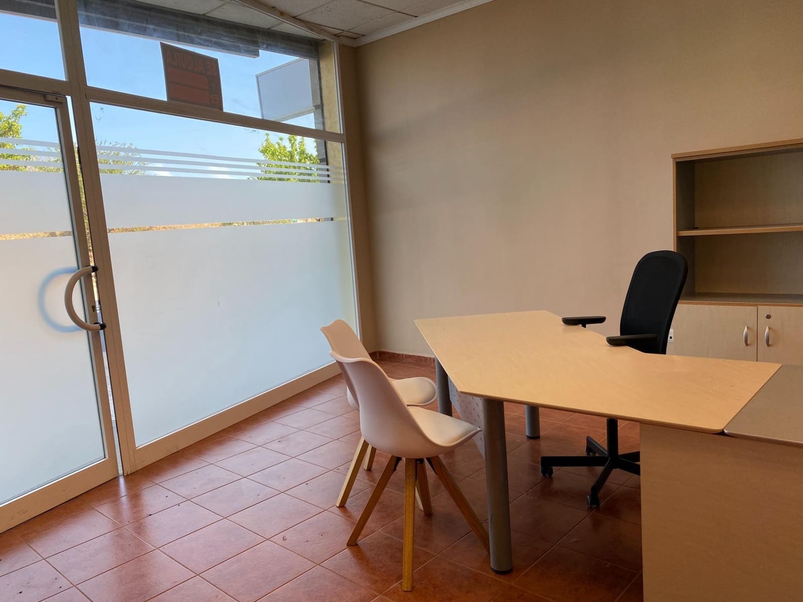 Bureau à louer à Vinaros - 800 € (Ref: 8450090)