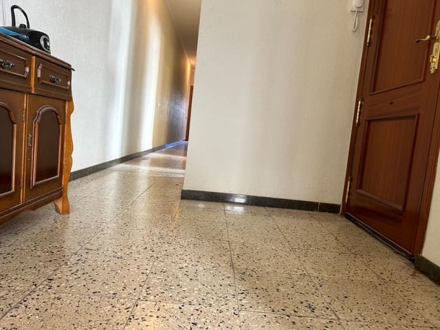 3 slaapkamer Flat te koop in Vinaròs - € 157.000 (Ref: 8626847)