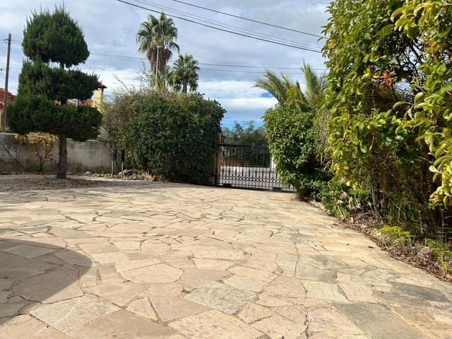 3 soveværelse Villa til salg i Vinaròs med swimmingpool garage - € 595.000 (Ref: 8652742)