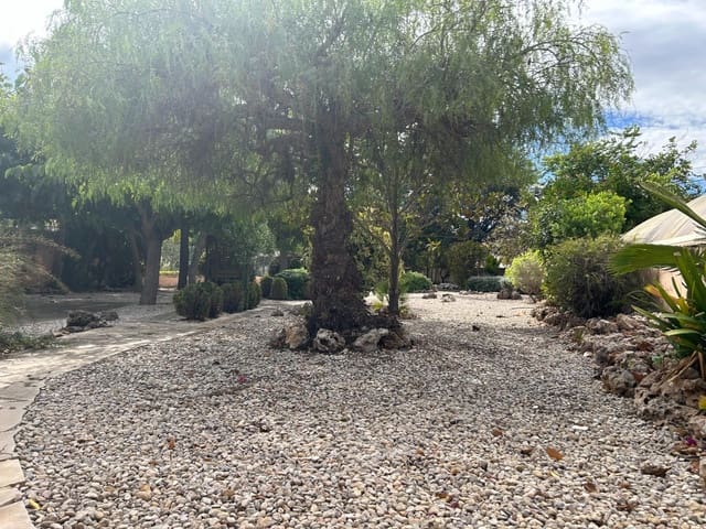 3 soveværelse Villa til salg i Vinaròs med swimmingpool garage - € 595.000 (Ref: 8652742)