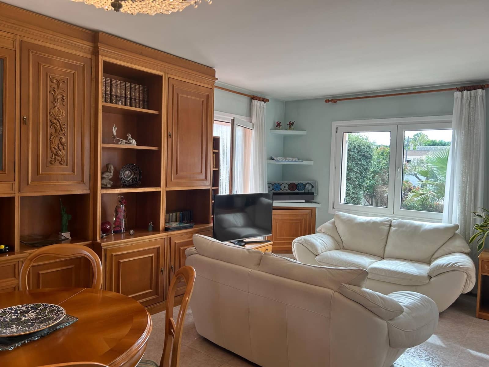 3 bedroom Villa for sale in Vinaros with pool garage - € 490,000 (Ref: 8652742)