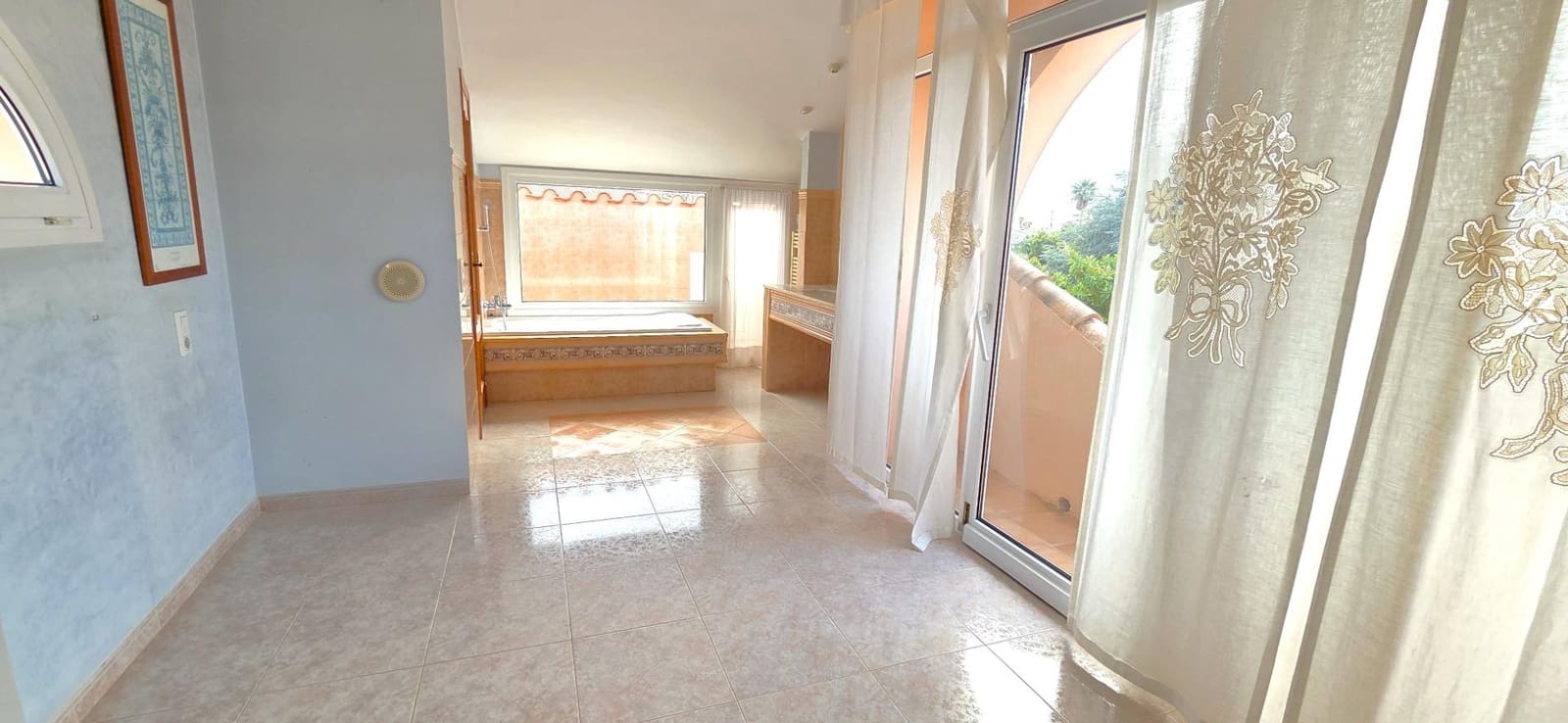 3 sypialnia Willa na sprzedaż w Vinaros z basenem garażem - 490 000 € (Ref: 8652742)