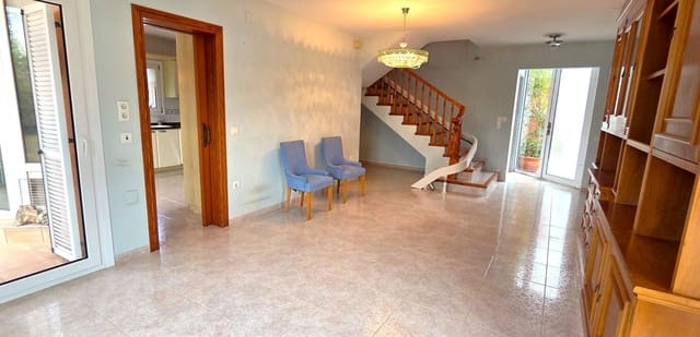 3 slaapkamer Villa te koop in Vinaròs met zwembad garage - € 490.000 (Ref: 8652742)