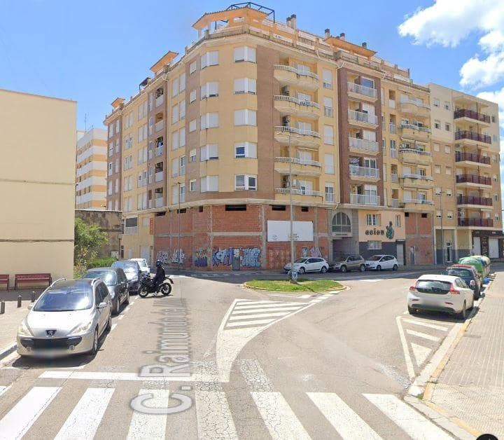 Commercial for sale in Vinaros - € 85,000 (Ref: 8652743)