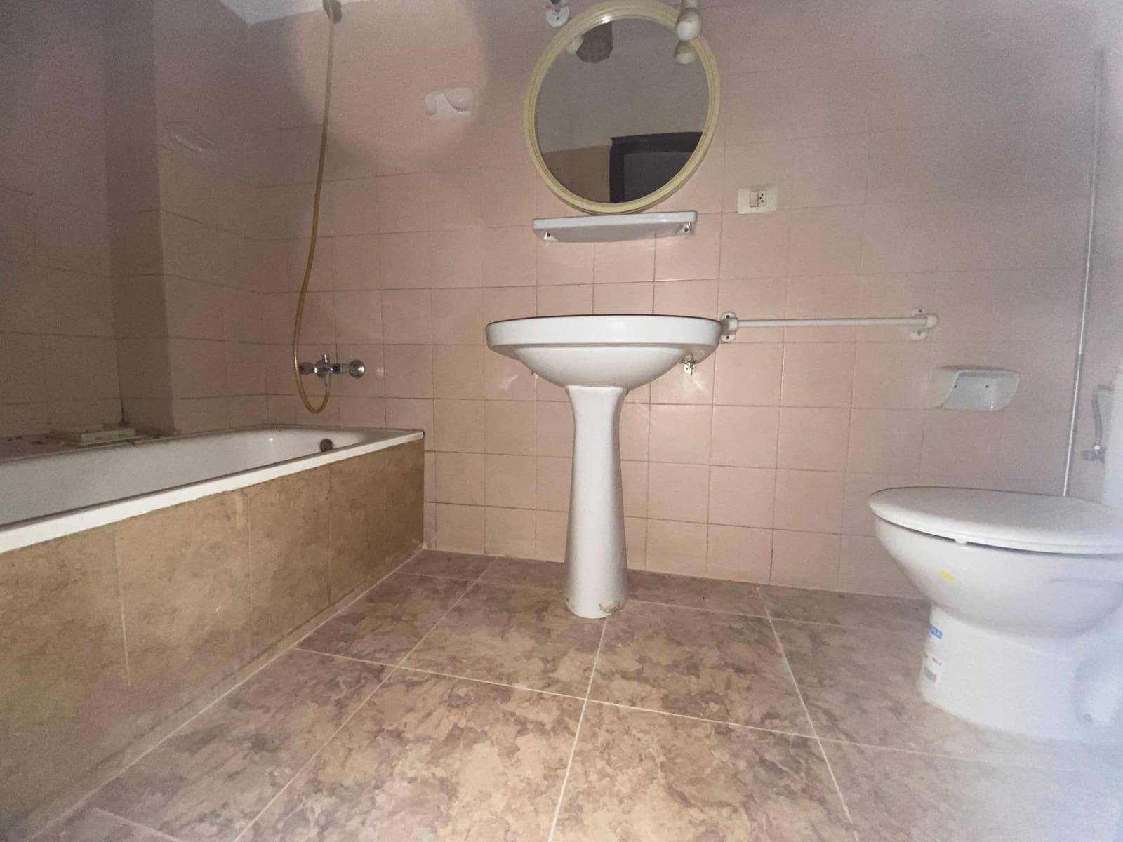 2 bedroom Townhouse for sale in Calig - € 45,000 (Ref: 8968562)