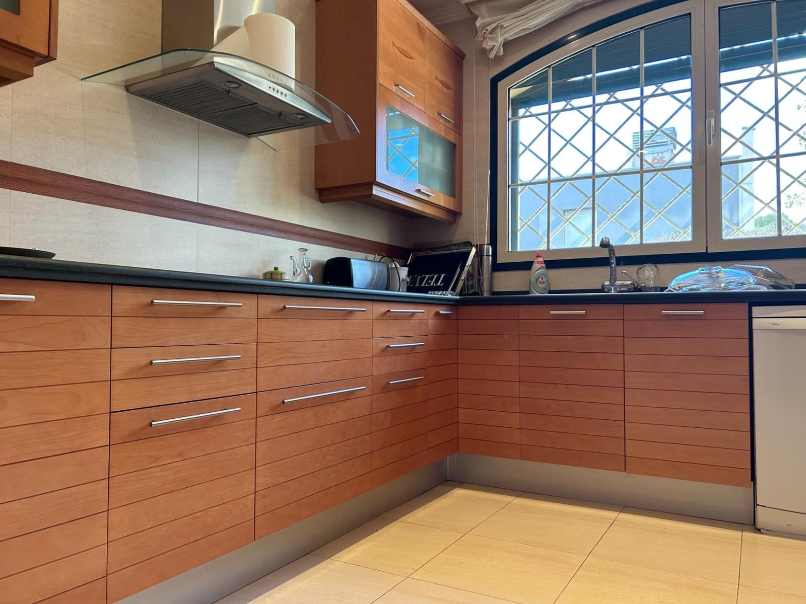 5 soveværelse Villa til salg i La Senia - € 750.000 (Ref: 9007358)