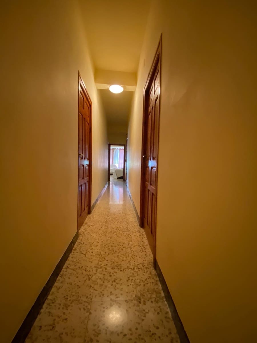 6 bedroom Townhouse for sale in Forcall - € 173,000 (Ref: 9068938)