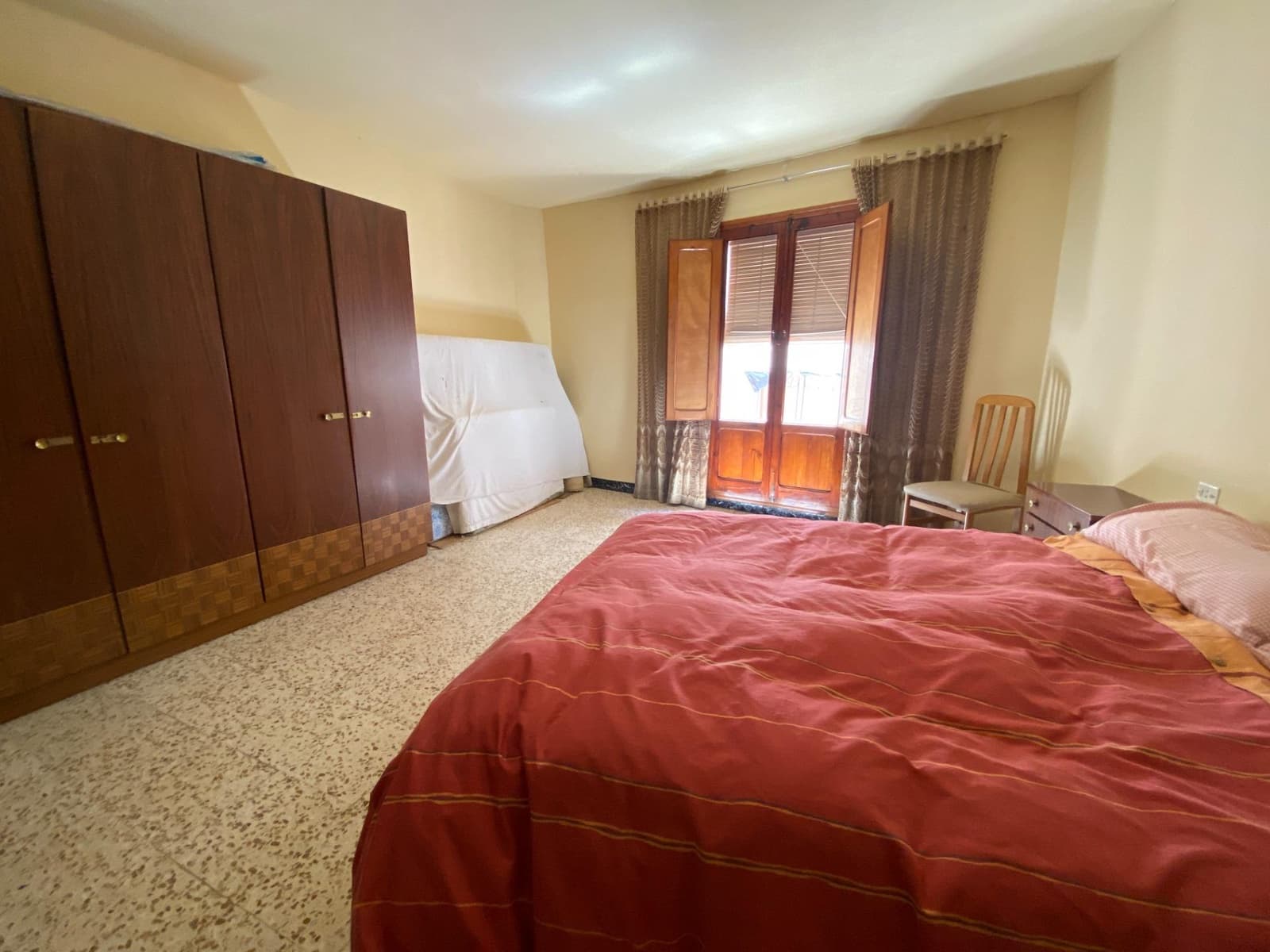 6 bedroom Townhouse for sale in Forcall - € 173,000 (Ref: 9068938)