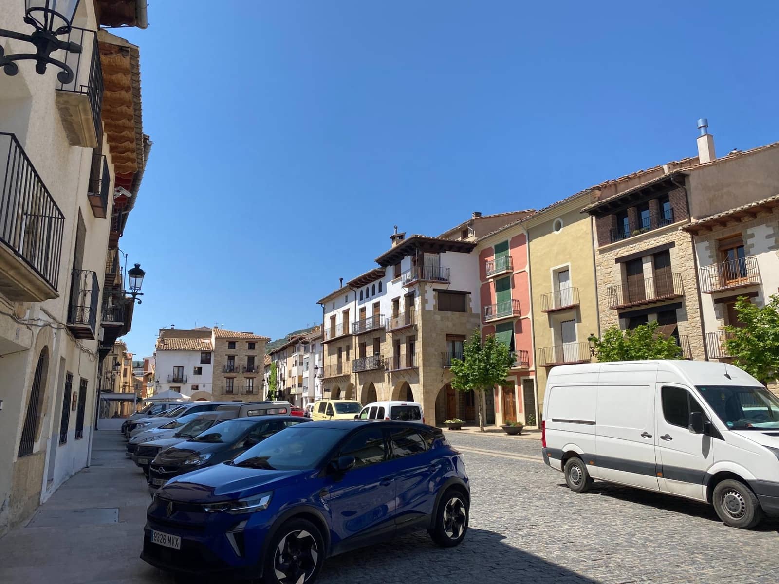 6 bedroom Townhouse for sale in Forcall - € 173,000 (Ref: 9068938)