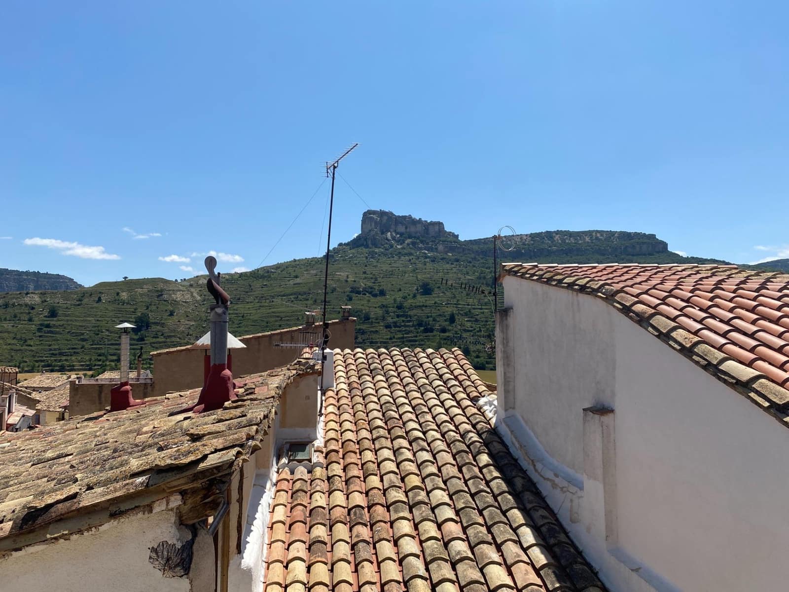 6 bedroom Townhouse for sale in Forcall - € 173,000 (Ref: 9068938)