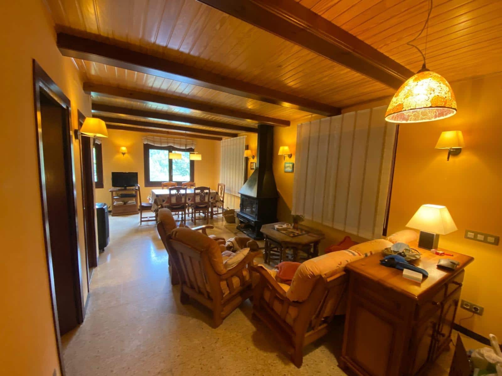 5 soveværelse Villa til salg i La Pobla de Benifassa med garage - € 265.000 (Ref: 9347625)