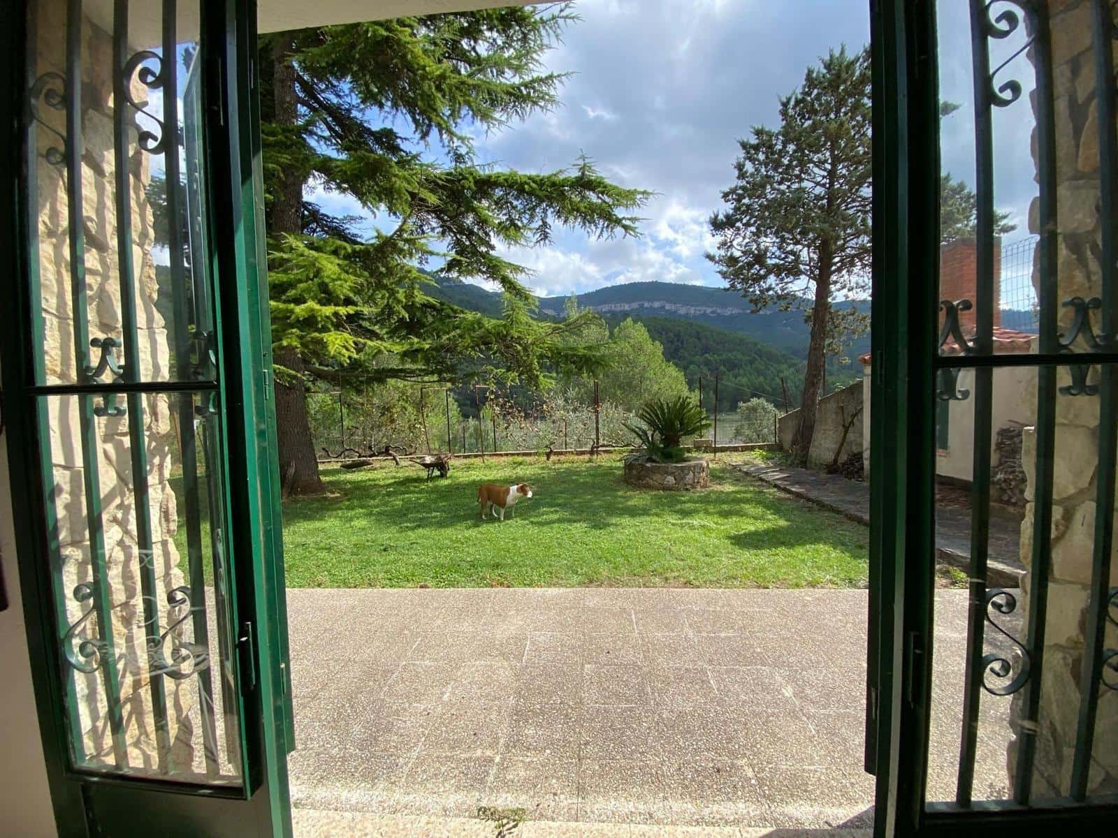 5 soveværelse Villa til salg i La Pobla de Benifassa med garage - € 265.000 (Ref: 9347625)